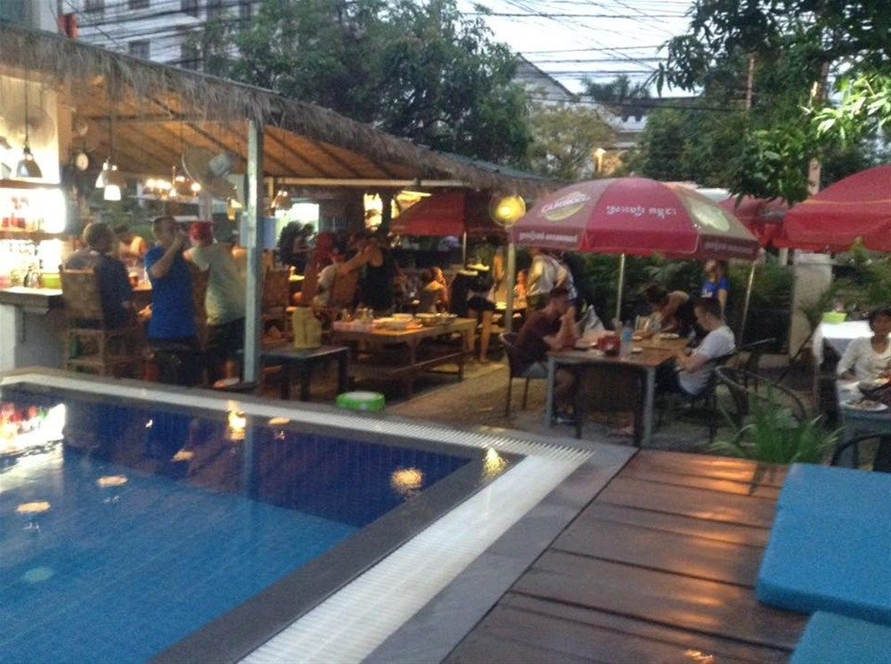 The Living Quarters Hostel 543 Siem Reap Exterior foto